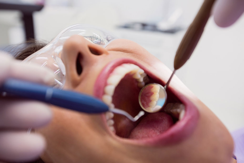 Understanding third molars and wisdom tooth extraction in Sydney