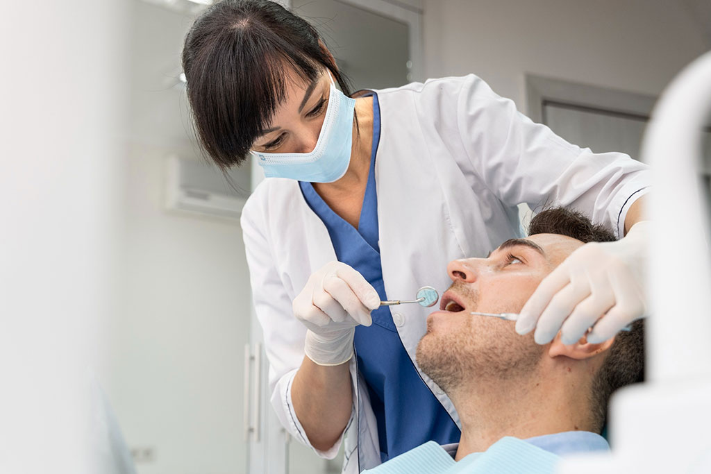 Why some wisdom teeth need early extraction 