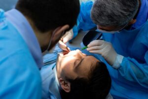 Wisdom teeth removal procedure for safe and comfortable tooth extraction in Wisdom Teeth Professionals Sydney